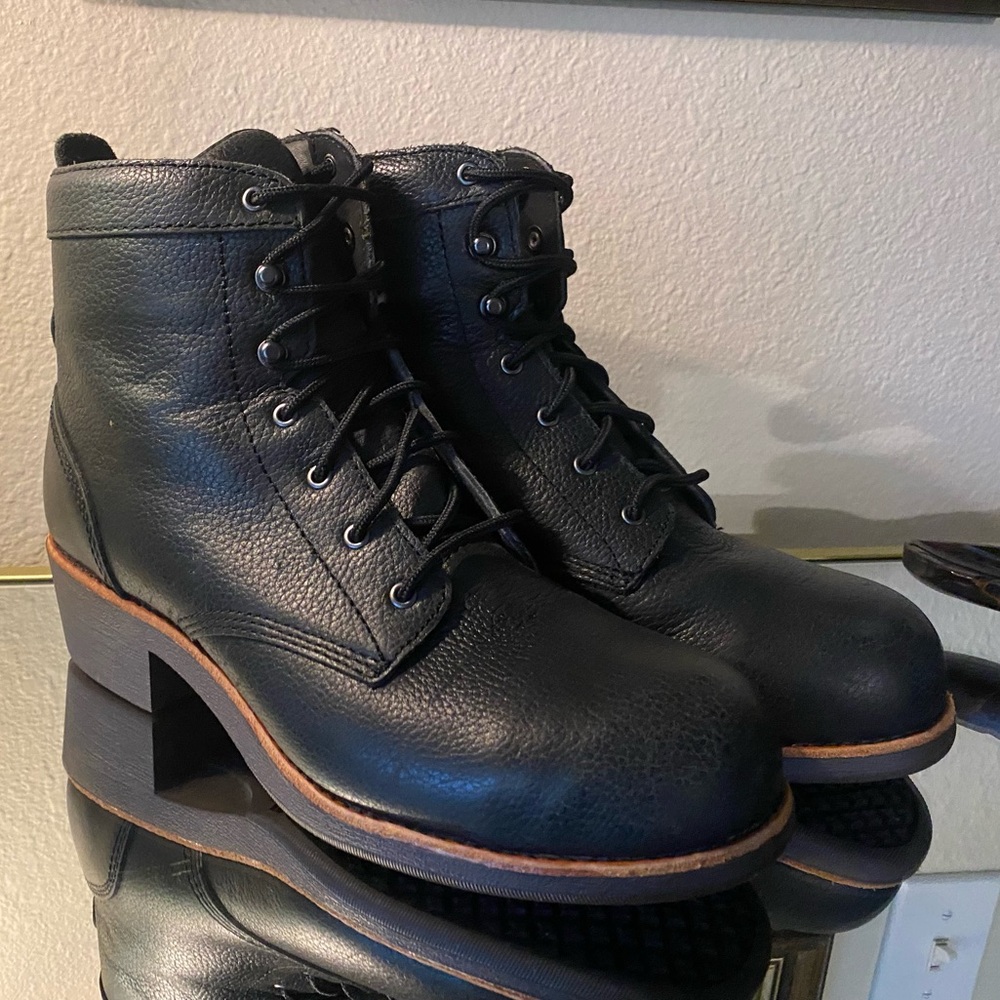 Red Wing | Steel Toe | Dielectric | Work Boots | Size 8 |